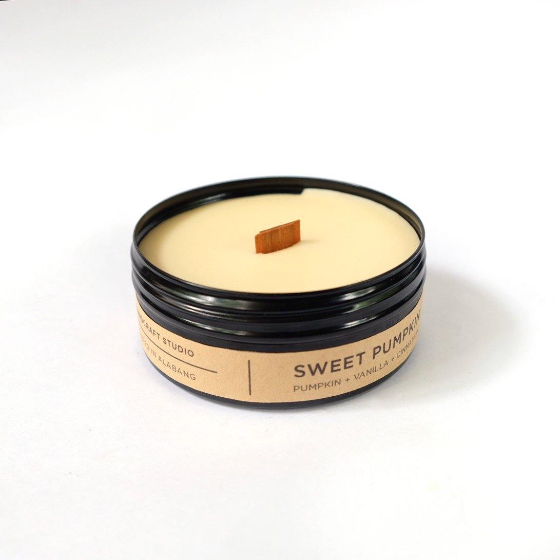 Sweet Pumpkin Scented Beeswax Candle - Natu Handcraft Studio